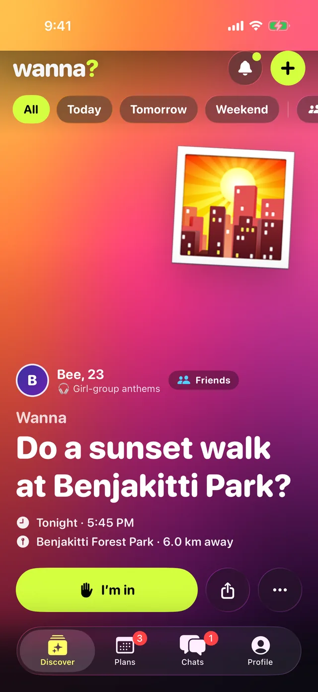Discover: plans nearby, full-screen, with a big “I’m in” button